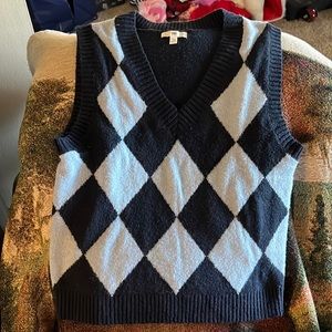 Brass plum brand by Nordstrom. Knitwear argyle pattern vest. Size XS.